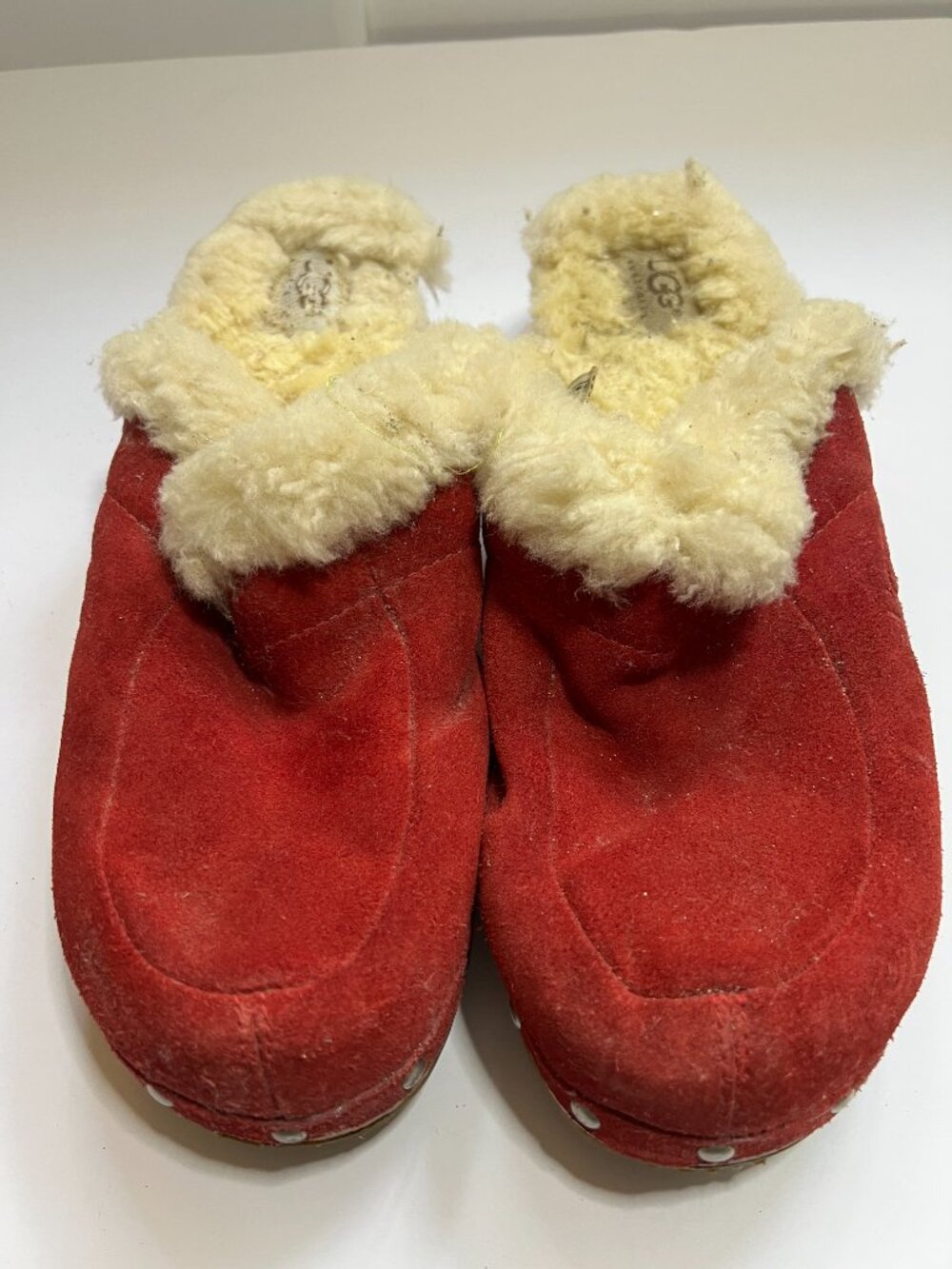 UGG Red Kalie Suede Slip on Clog W9